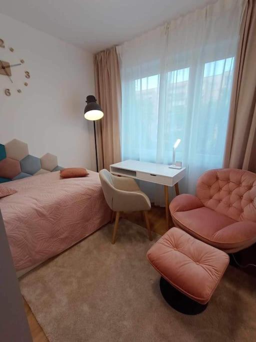 Apartament Podgorna 19 Lägenhet Stary Toruń Exteriör bild
