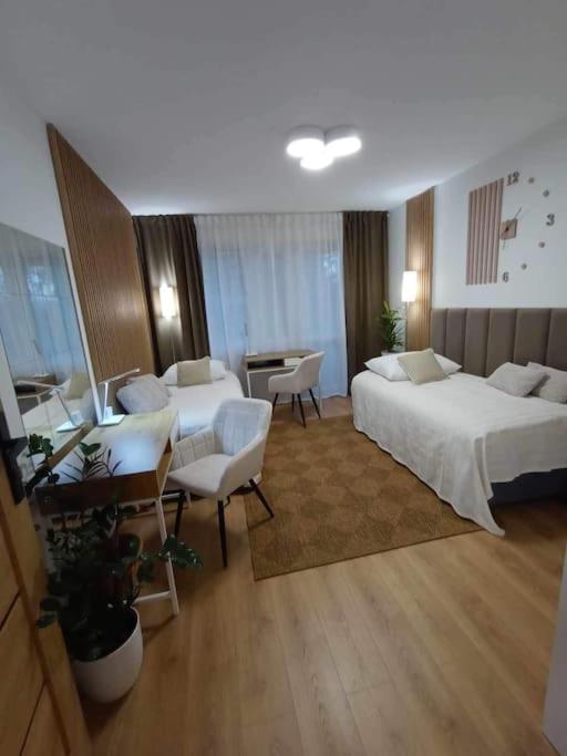 Apartament Podgorna 19 Lägenhet Stary Toruń Exteriör bild