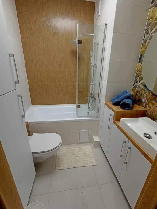 Apartament Podgorna 19 Lägenhet Stary Toruń Exteriör bild