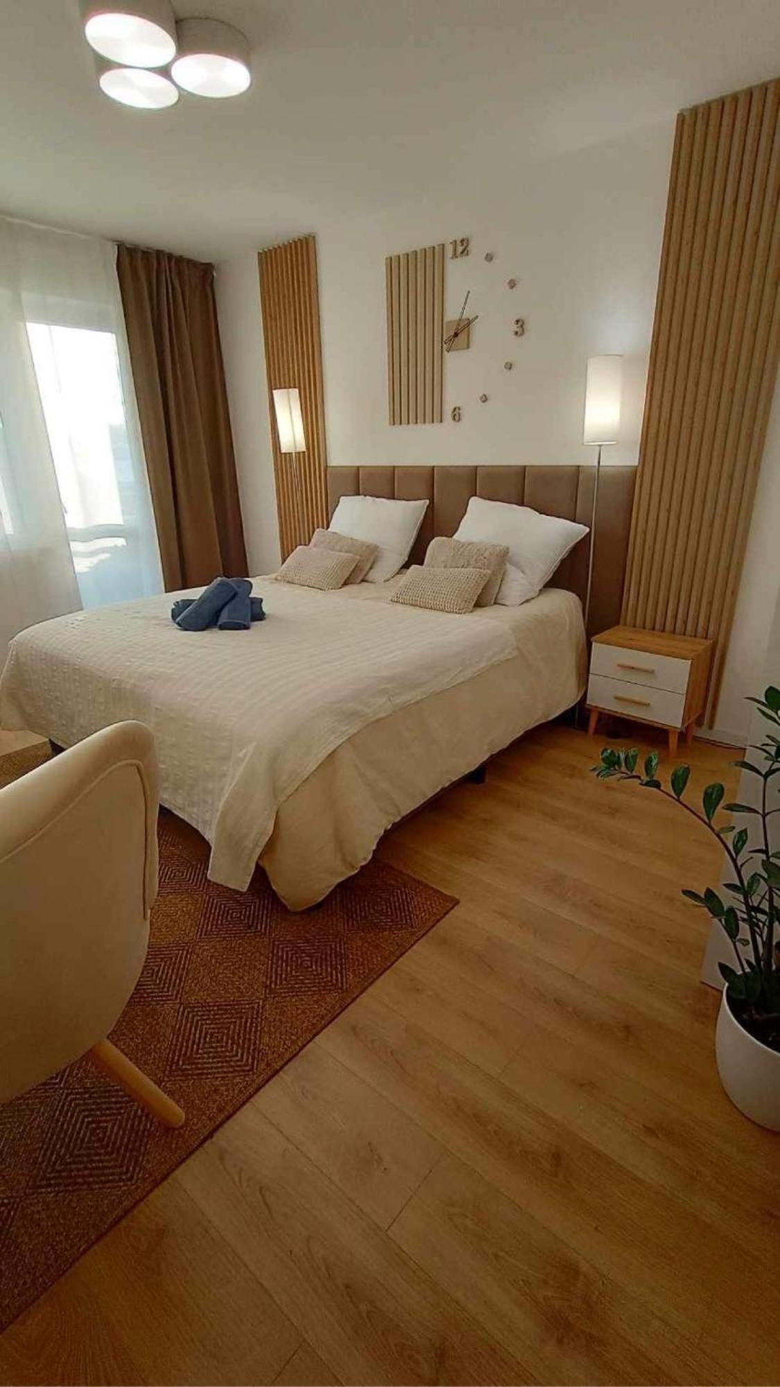 Apartament Podgorna 19 Lägenhet Stary Toruń Exteriör bild